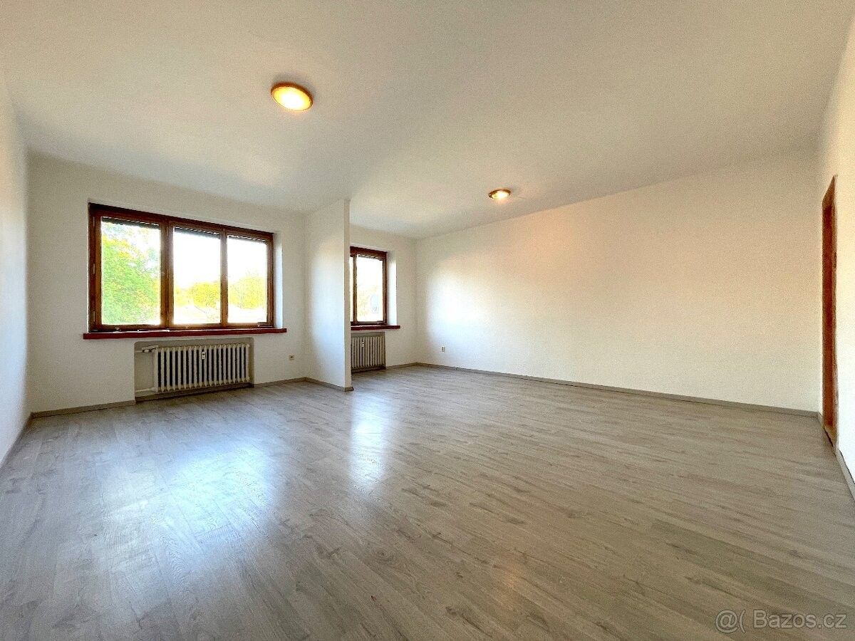 Byty, Červený Kostelec, 549 41