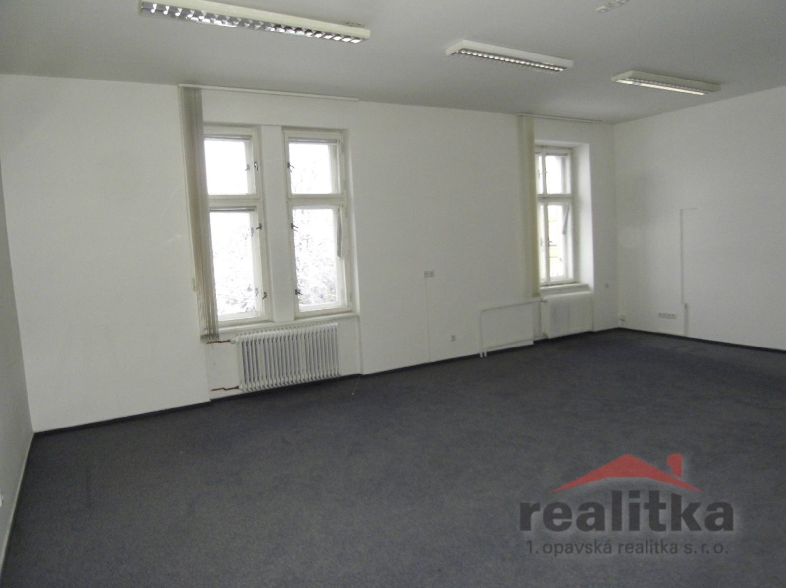 Kanceláře, Husova, Opava, 200 m²