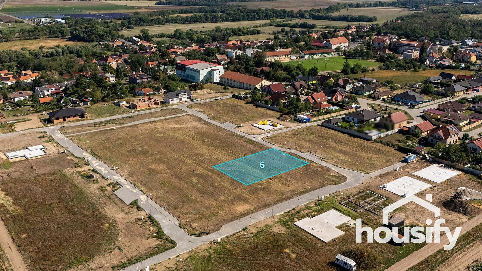 Pozemky pro bydlení, Božice, okres Znojmo - 1