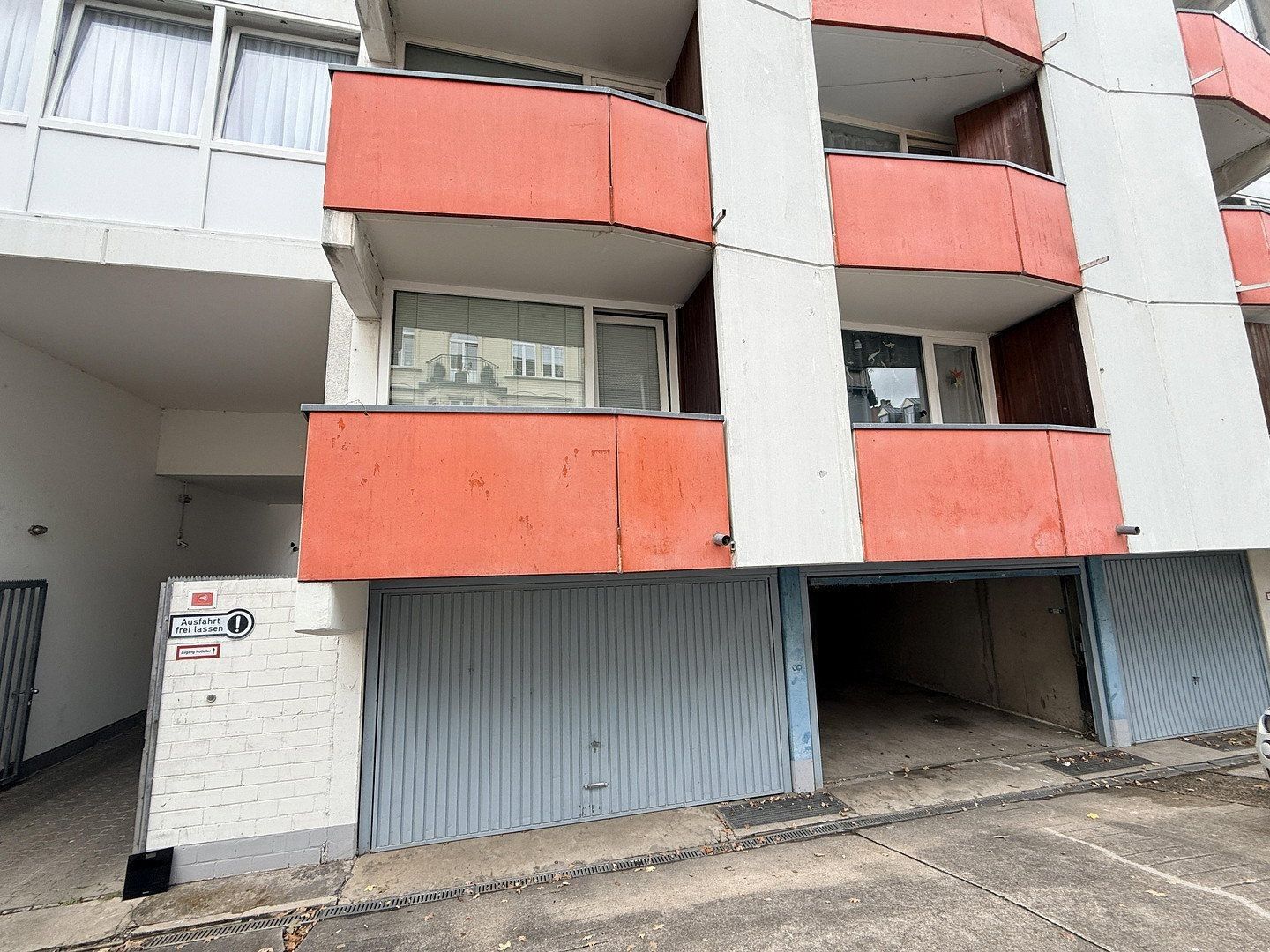 Garáže, Nordstraße 51 Köln Nippes Nordrhein-Westfalen 50733, 23 m² - 1