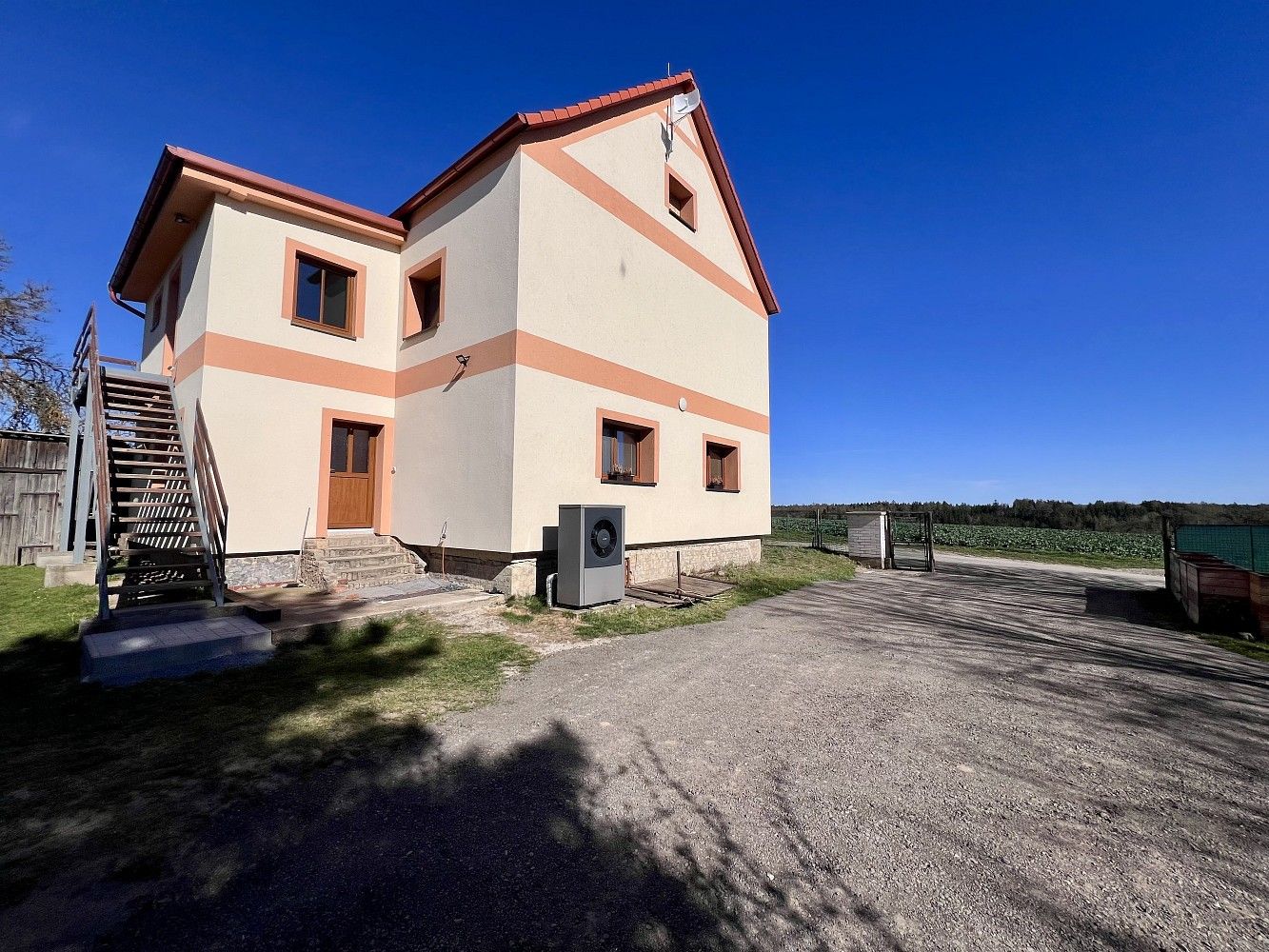 3+1, Všetaty, okres Rakovník, Středočeský kraj, 73 m² - 2