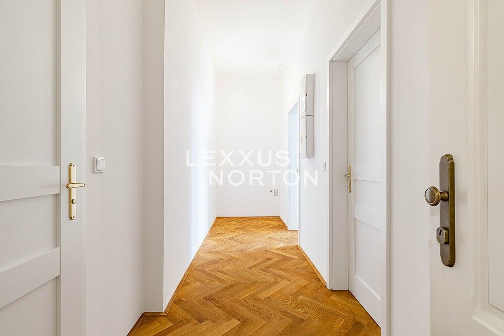 Byt 2+kk · 46 m² · Praha - Vršovice, okres Praha 10, Hlavní město Praha - 4