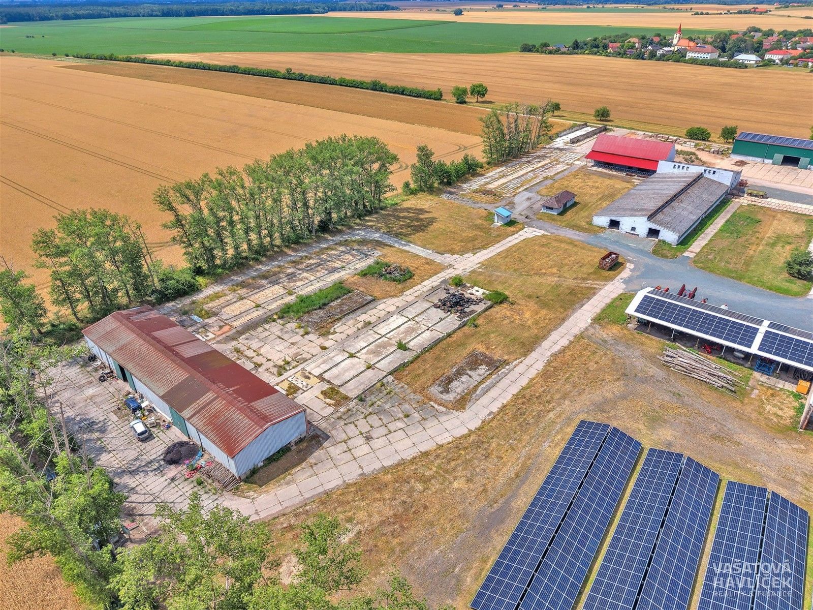 Komerční pozemek · Jasenná - 4