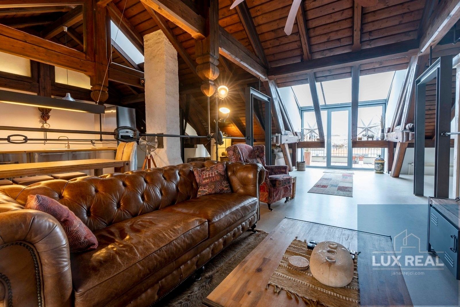 Prodej byt - Komenského, Mikulov, 164 m²