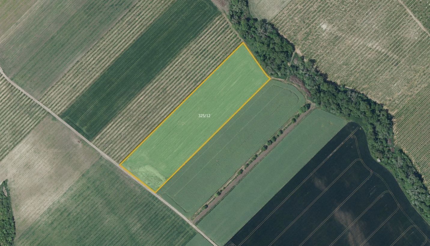 Zemědělský pozemek, 21 043 m²