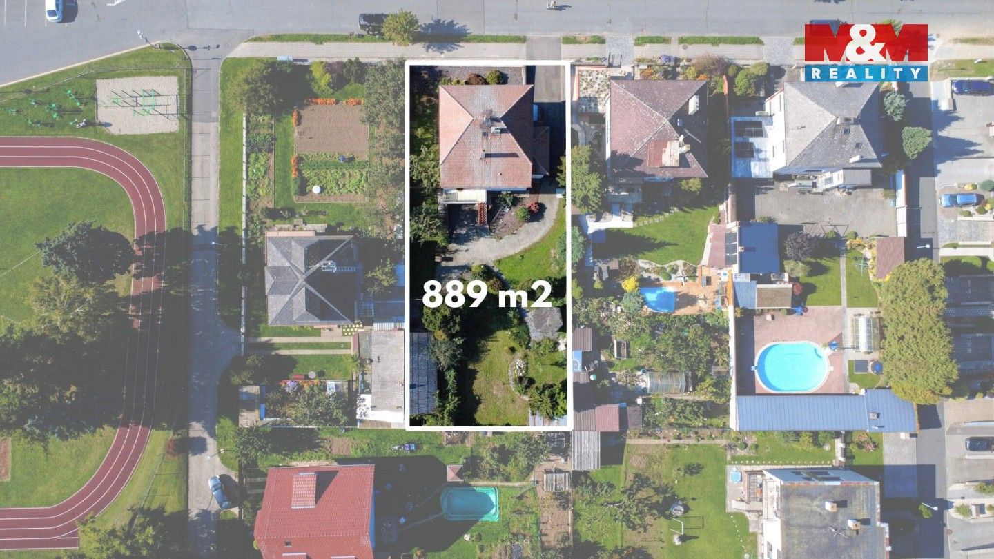 Prodej rodinný dům - U nové školy, Velký Týnec, 310 m²