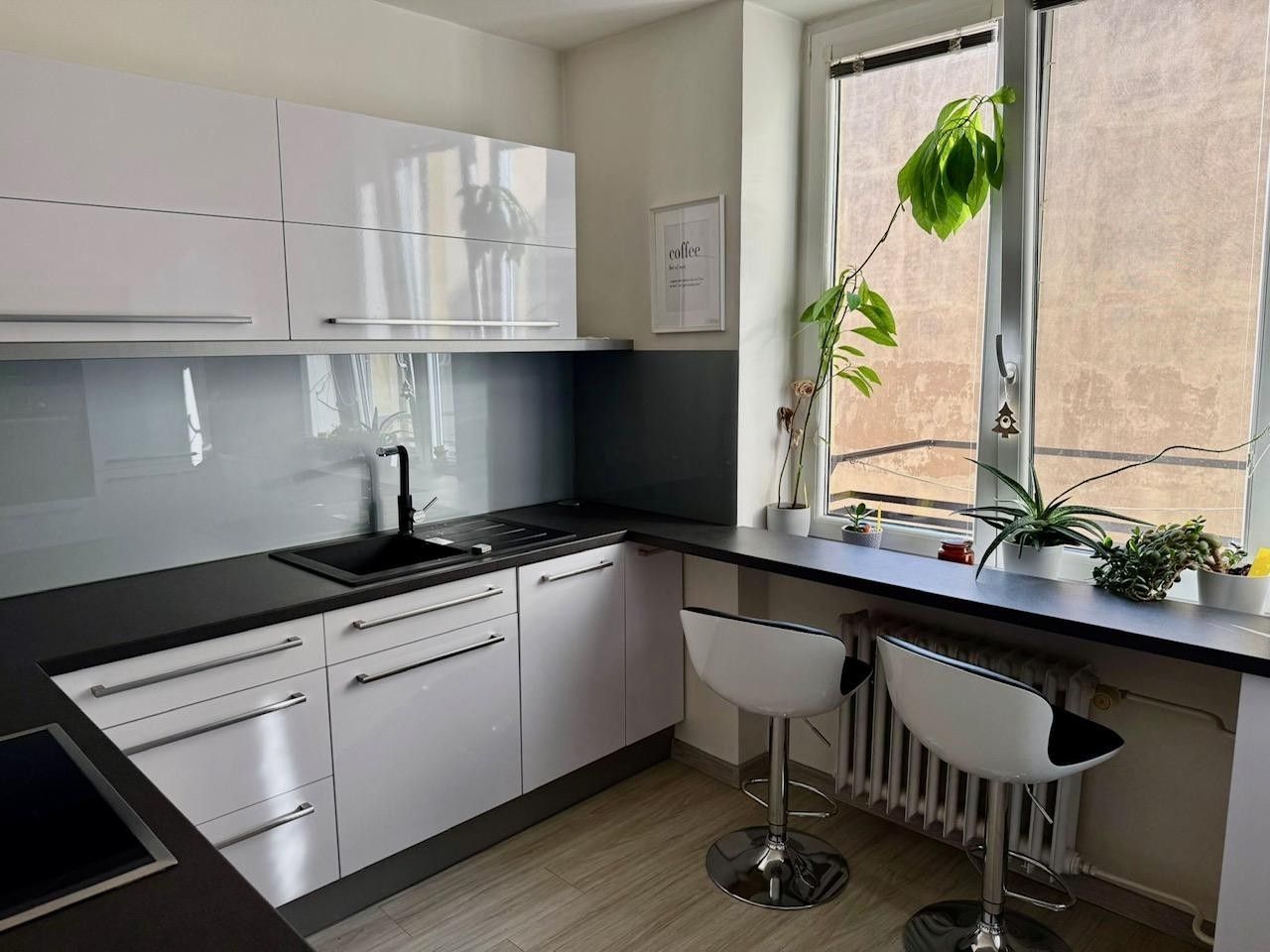 Prodej byt 2+1 - náměstí 28. října, Hradec Králové, 68 m²