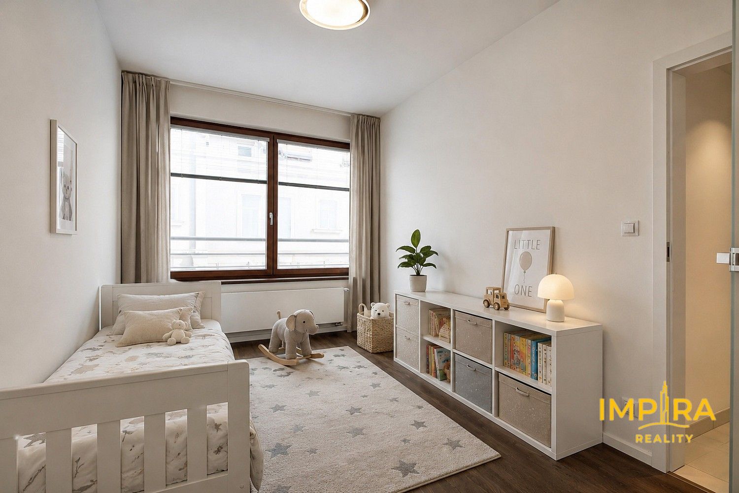 3+kk, Mozartova, Praha 5 - Smíchov, 3 722 m² - 1