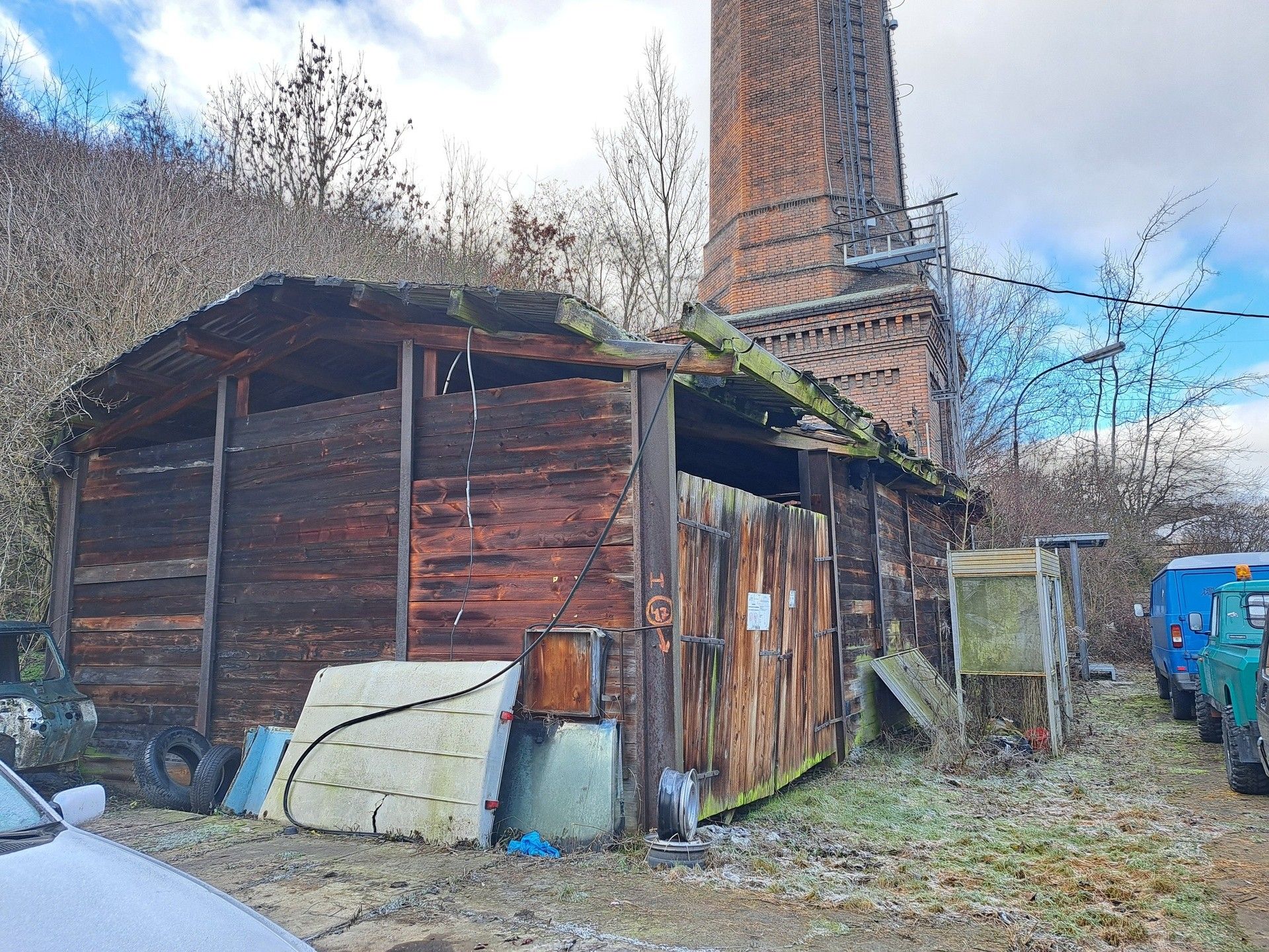 Sklady, Zákolany, 100 m²