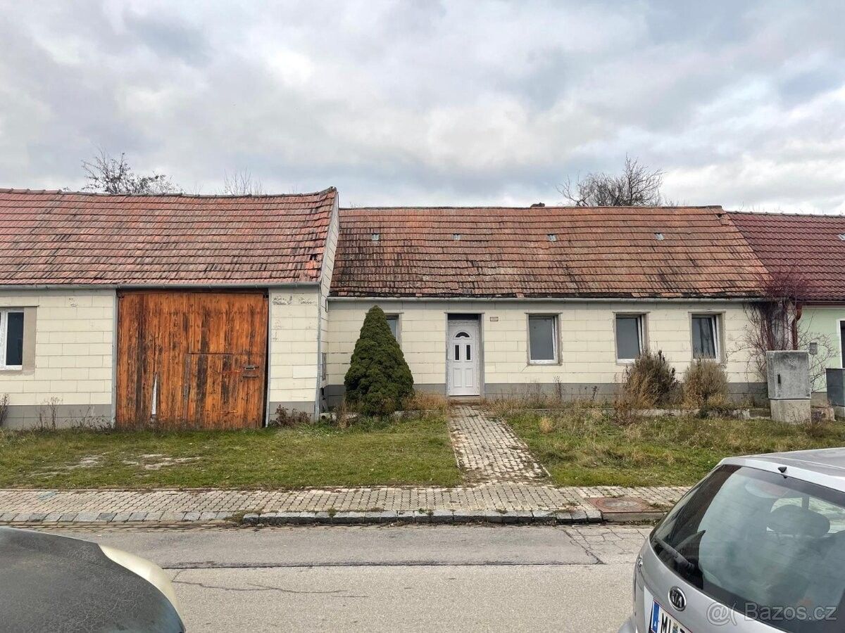 Prodej rodinný dům - 987 66, Zahraničí