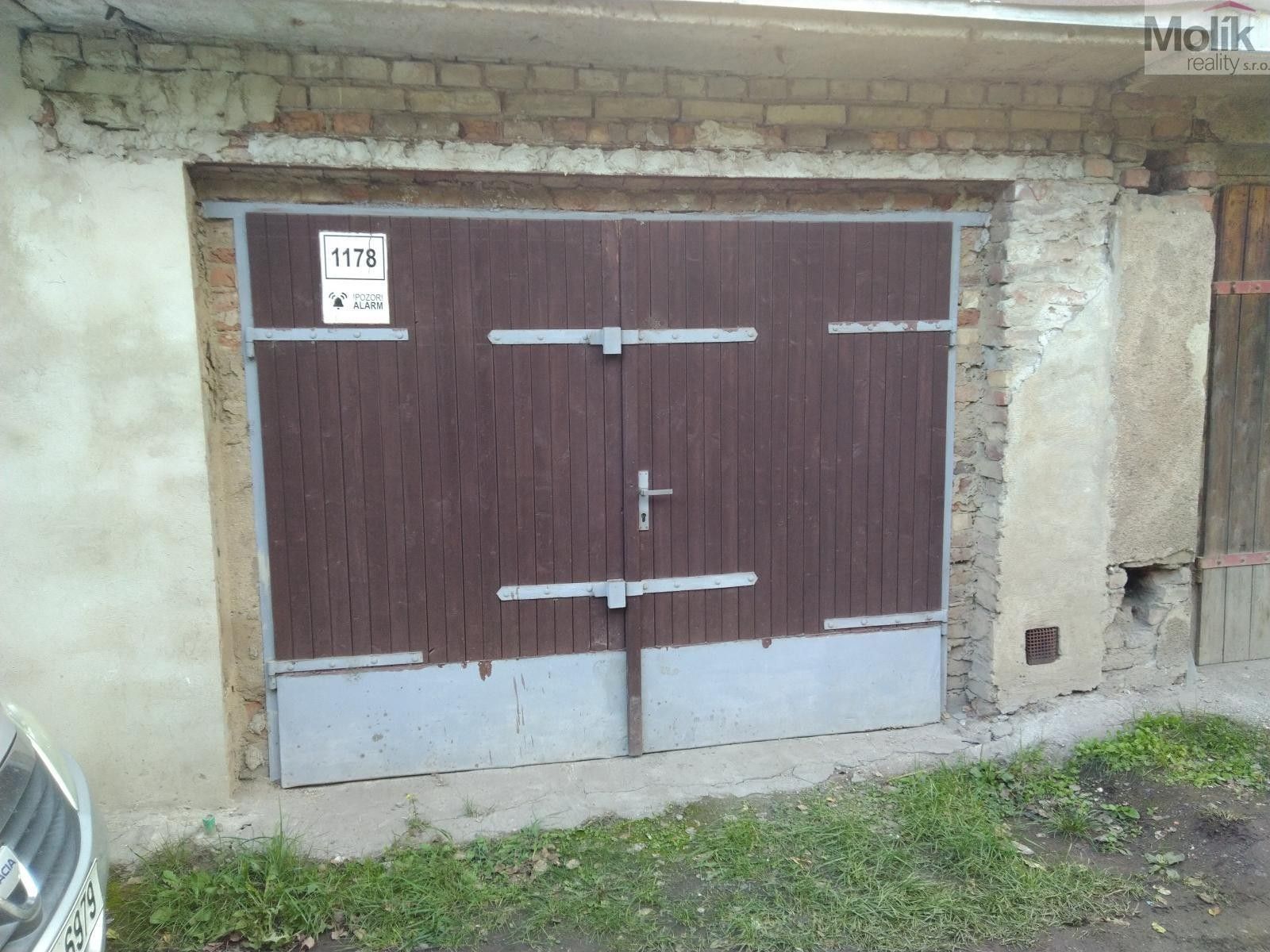 Garáže, Teplické Předměstí, Bílina, 24 m²