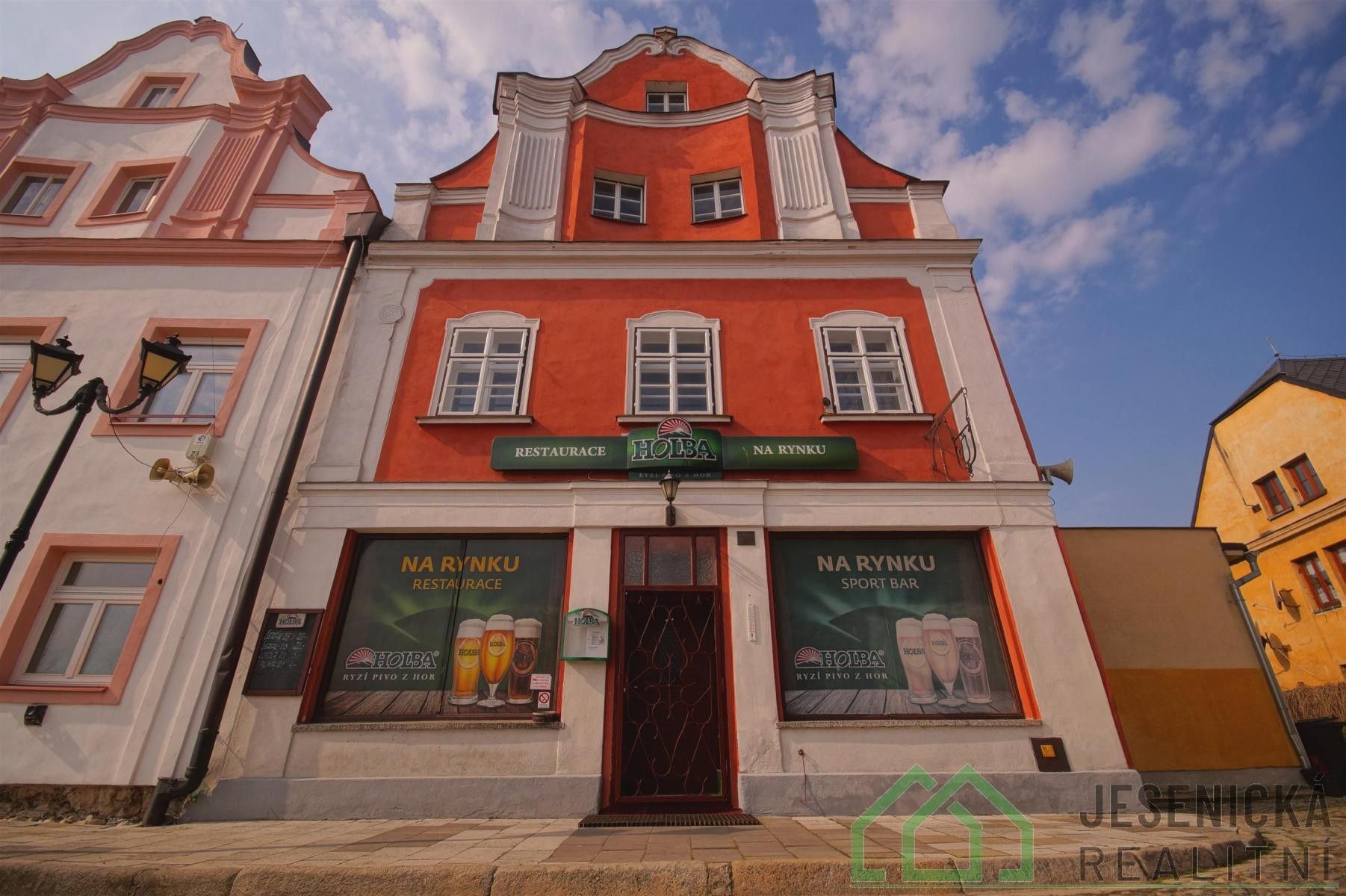Restaurace, Mírové náměstí, Vidnava, 230 m²