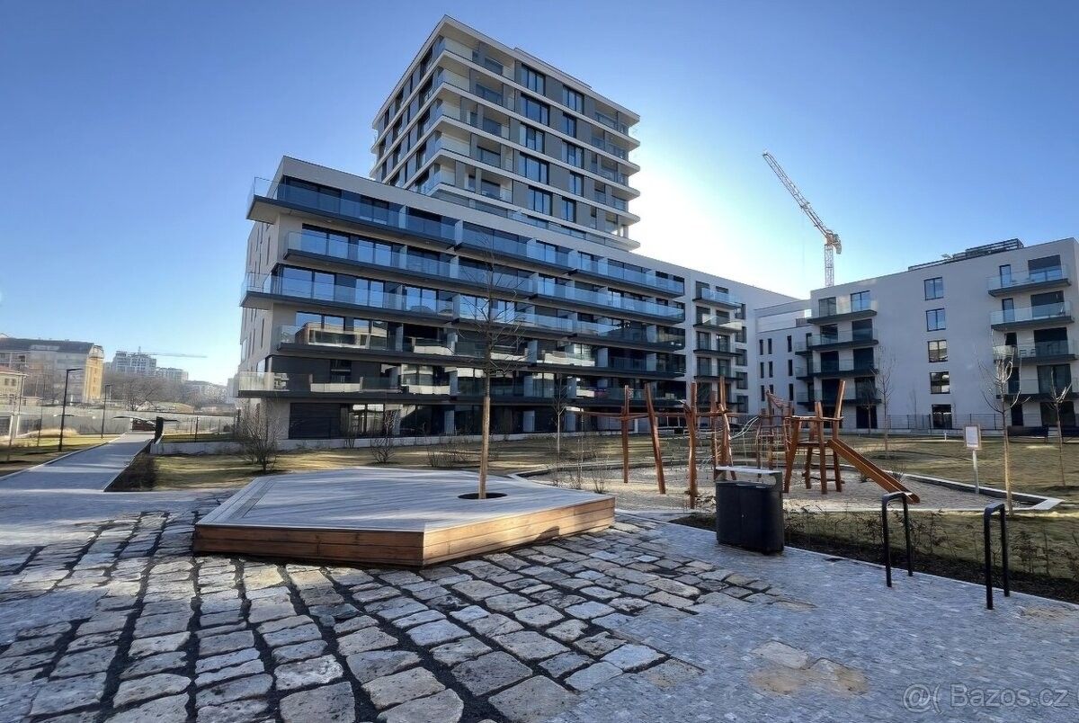 Prodej byt - Praha, 130 00