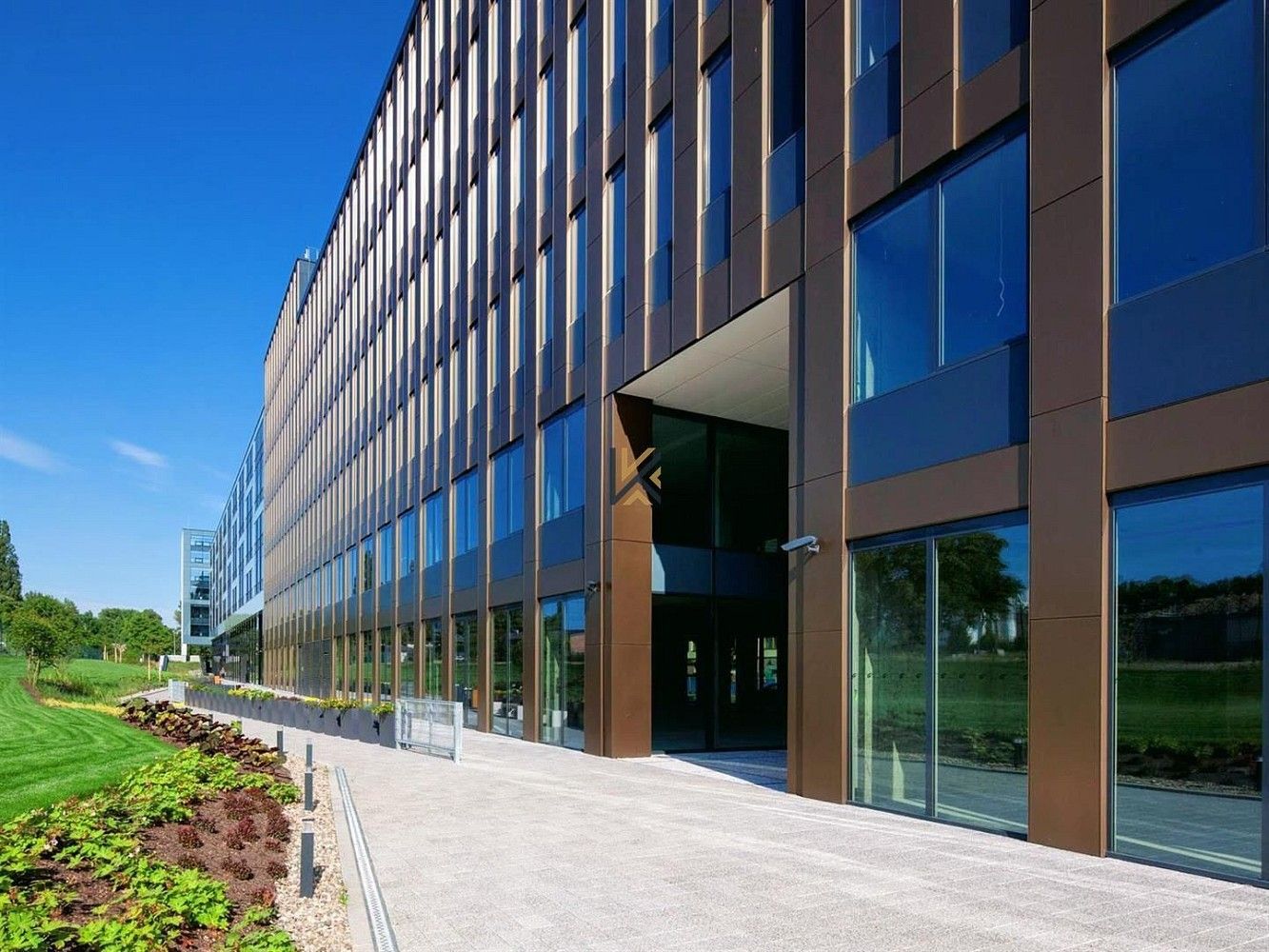 Pronájem kancelář - Praha - Karlín, okres Praha 8, Hlavní město Praha, 342 m² - 2