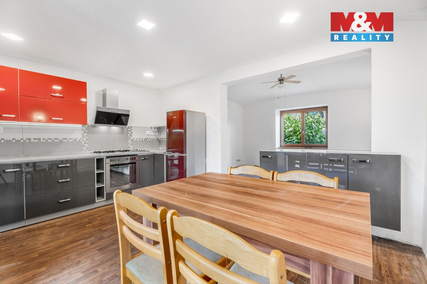 Prodej rodinný dům - Palackého, Hostomice, 150 m²