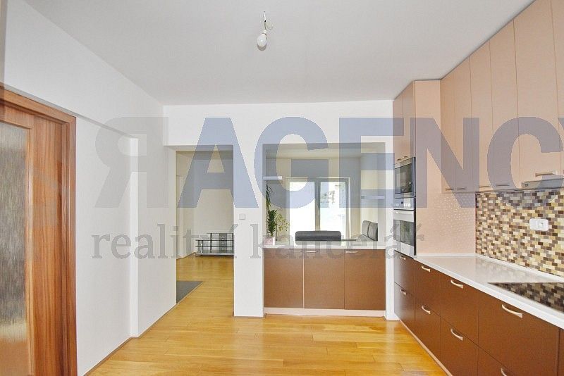 Rodinné domy, Hnojice, okres Olomouc, 104 m² - 2