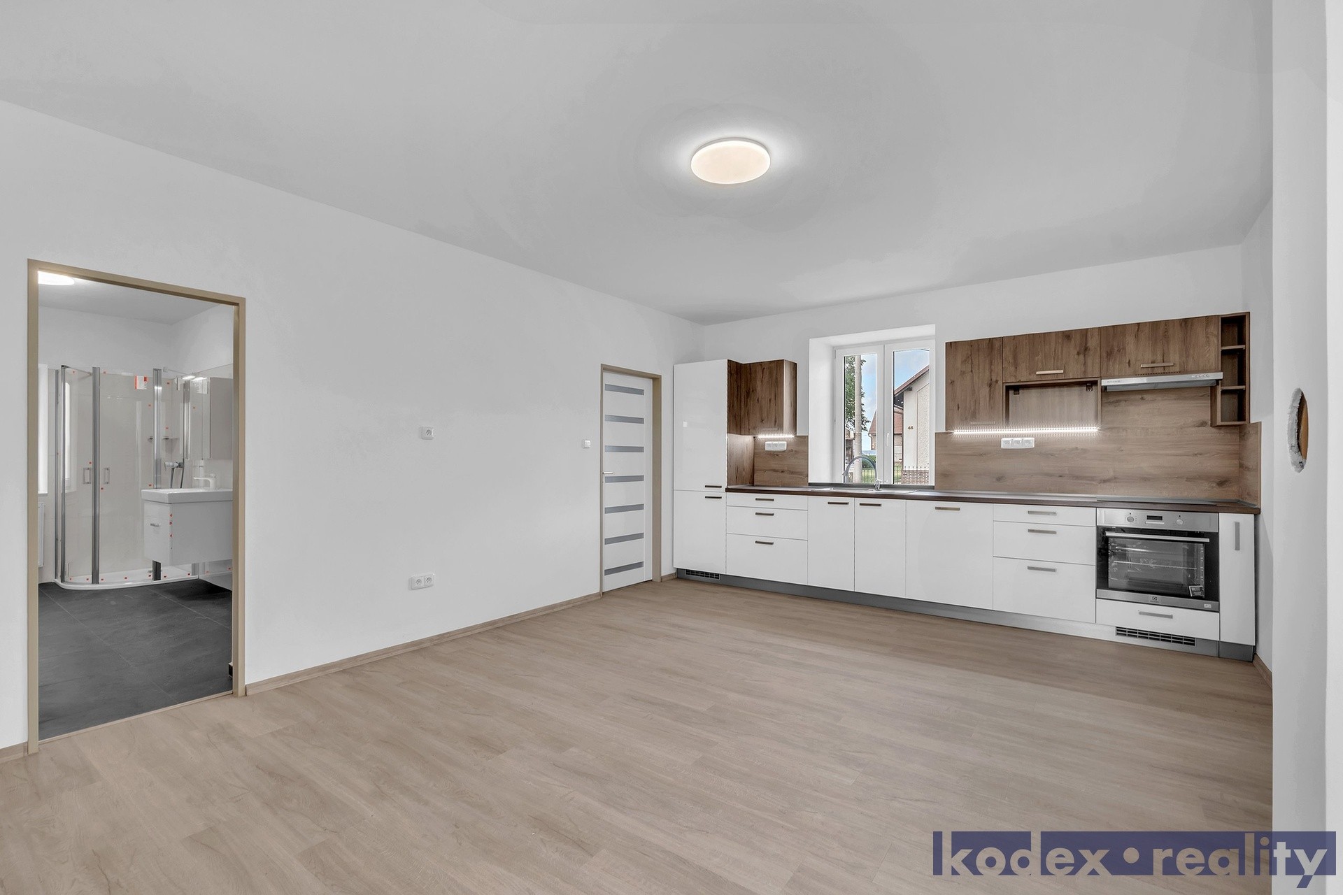 Byt 4+kk · 91 m² · Praskačka - 1