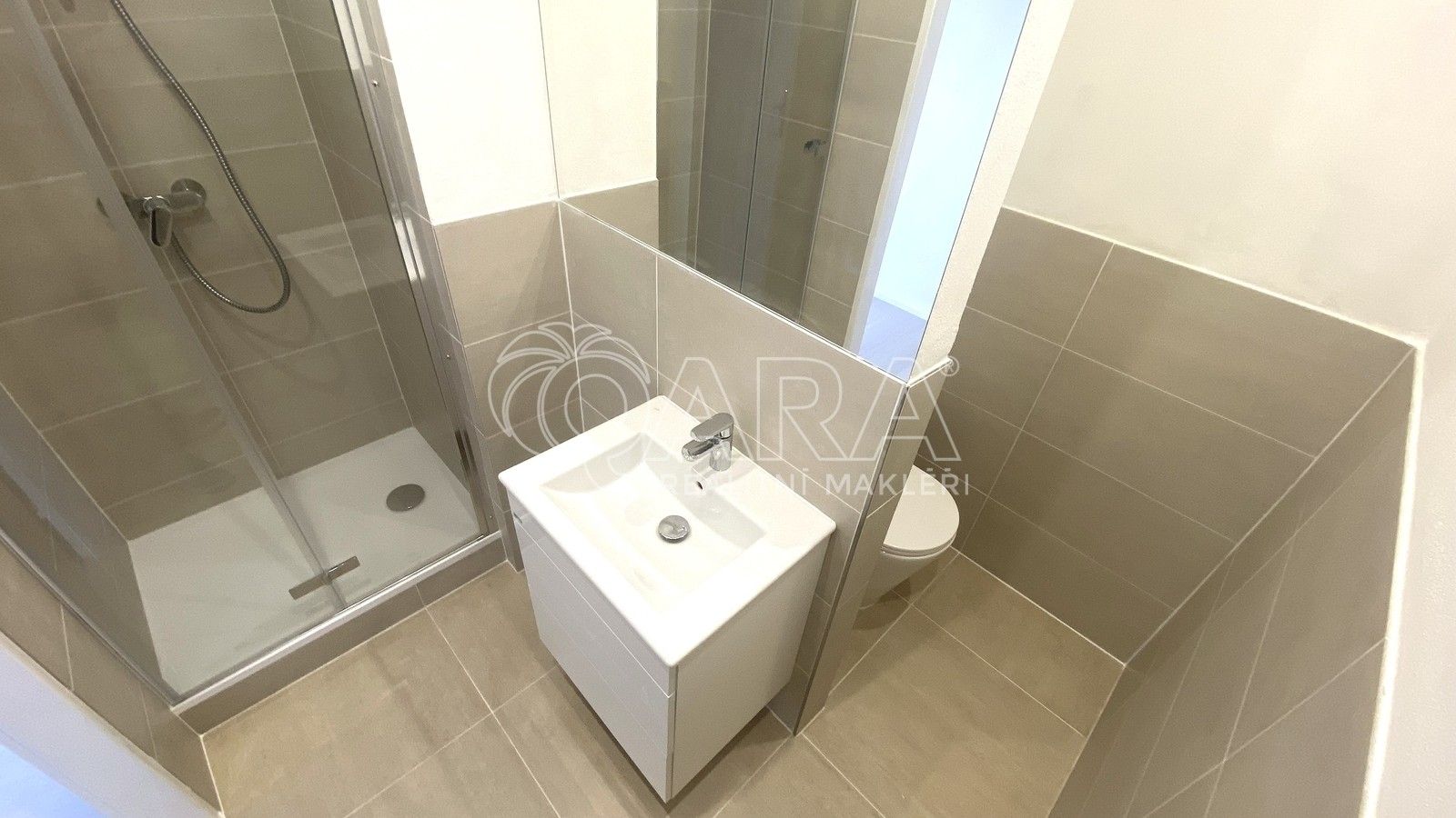 Pronájem byt 1+1 - Kamínky, Brno, 28 m²