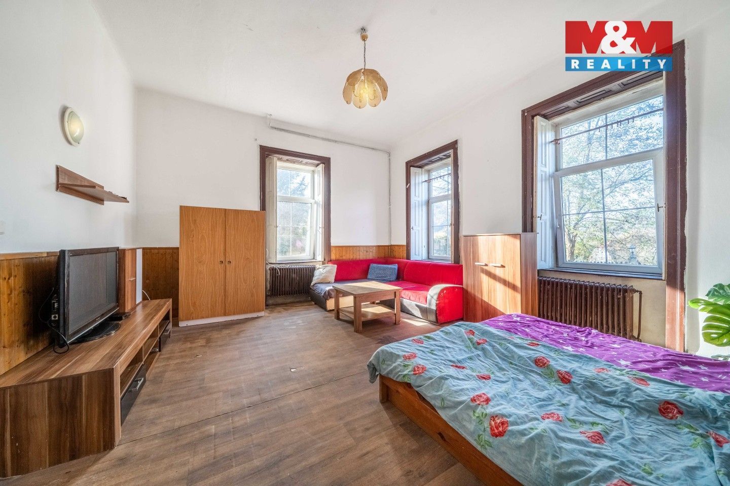 Restaurace · 275 m² · Zvíkovec - 4