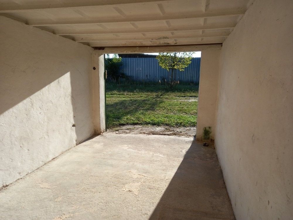 Pronájem garáž - Doubravice, Pardubice, 18 m²