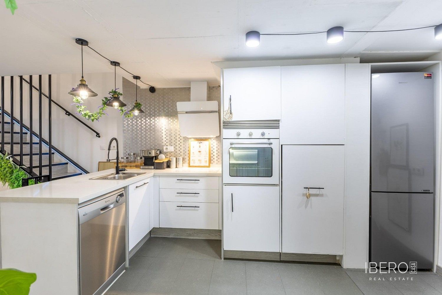 Prodej byt 4+kk - Valencia, Španělsko, 98 m² - 5