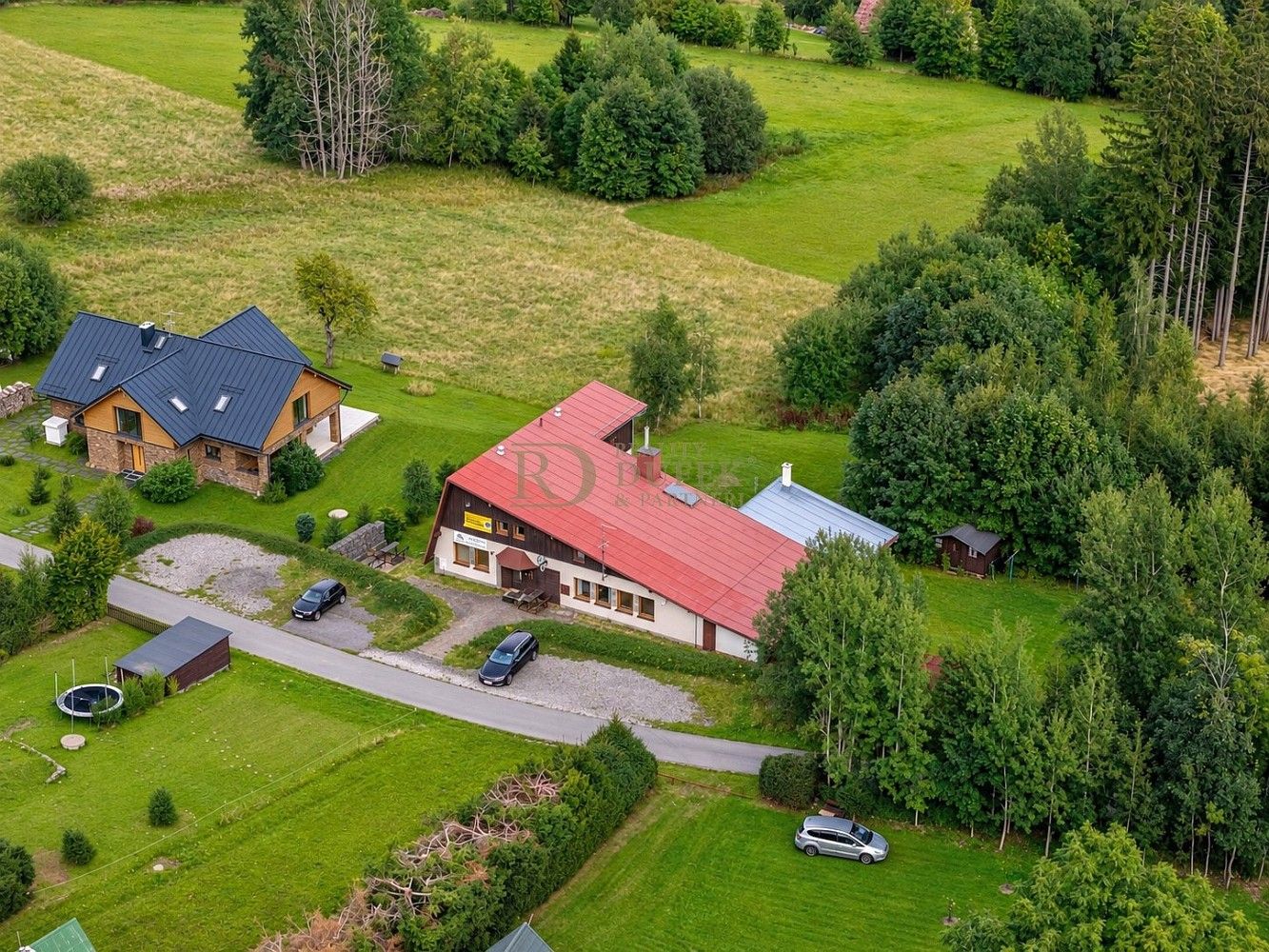Ubytovací zařízení, Jestřabí v Krkonoších - Křížlice, okres Semily, Liberecký kraj, 450 m² - 1