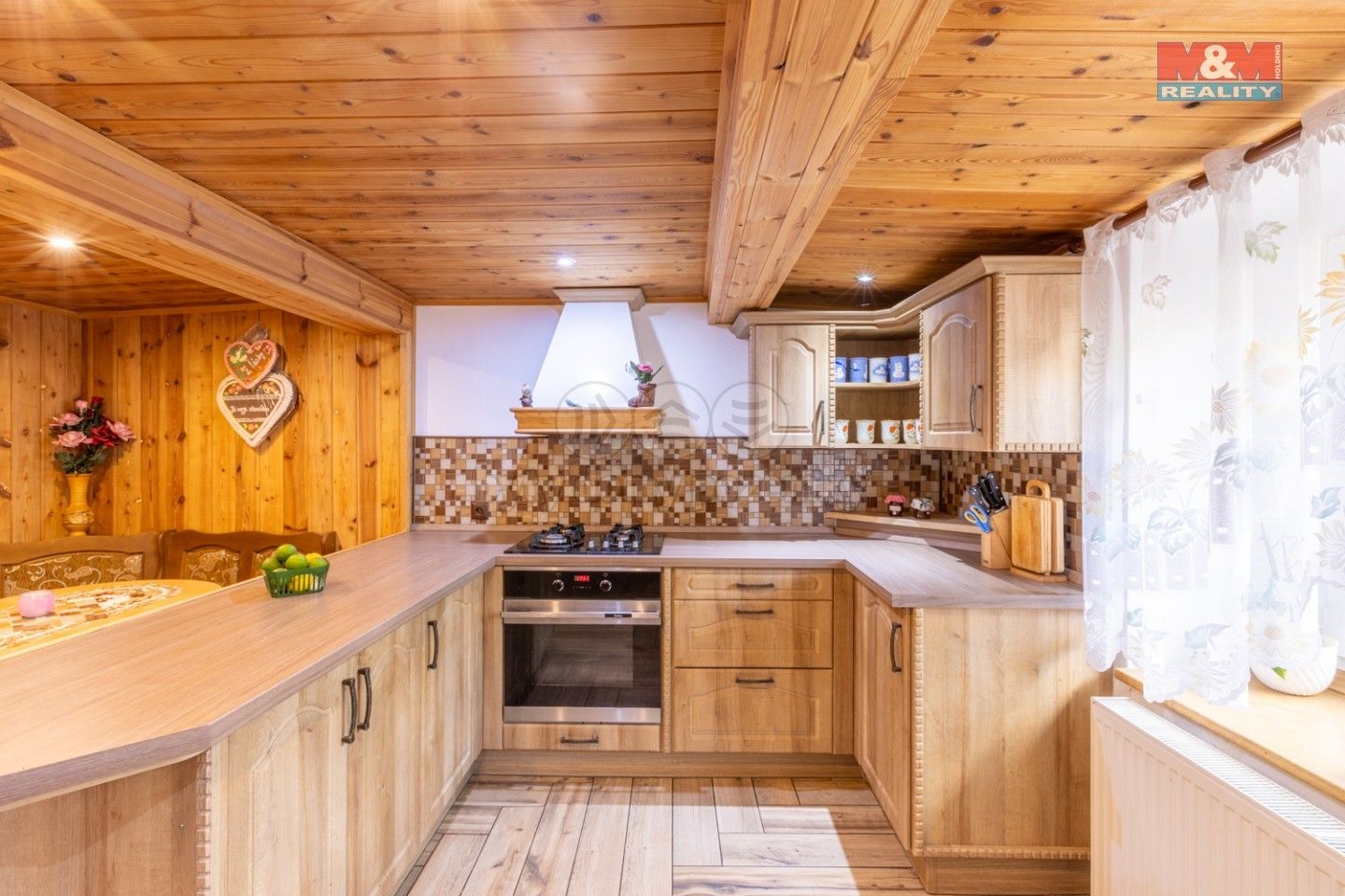 Prodej rodinný dům - Dušníky, 192 m²