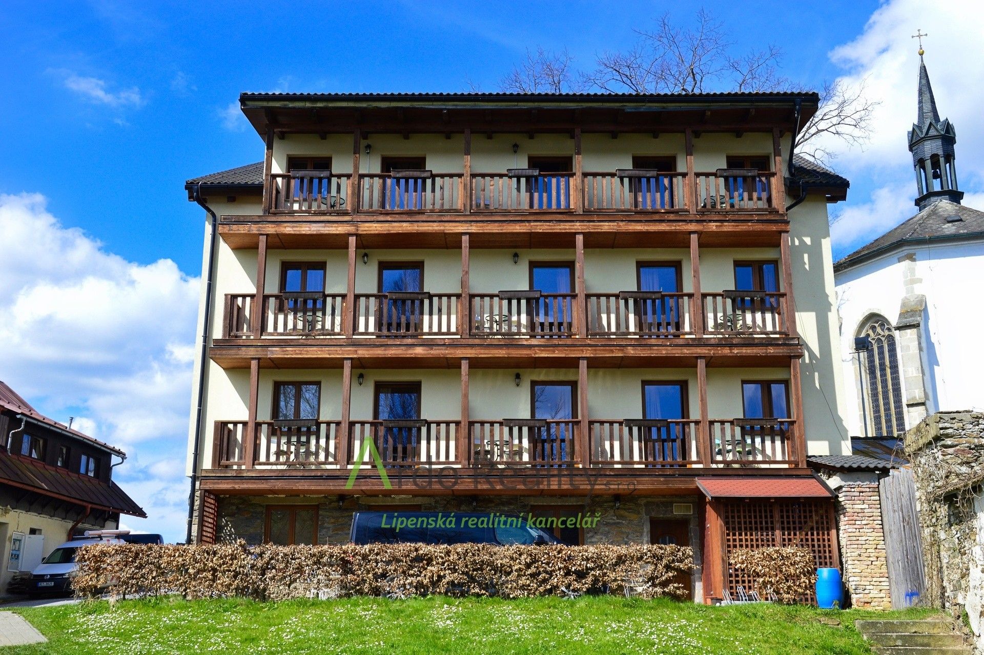 Ubytovací zařízení · 595 m² · Frymburk - 3