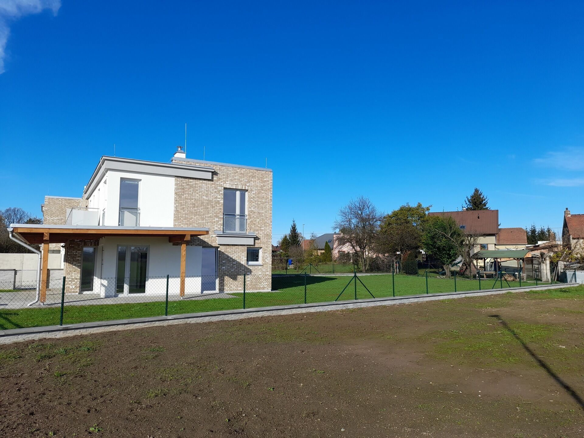 Prodej dům - U Sportovní školy, Ohrazenice, Pardubice, Česko, 278 m²