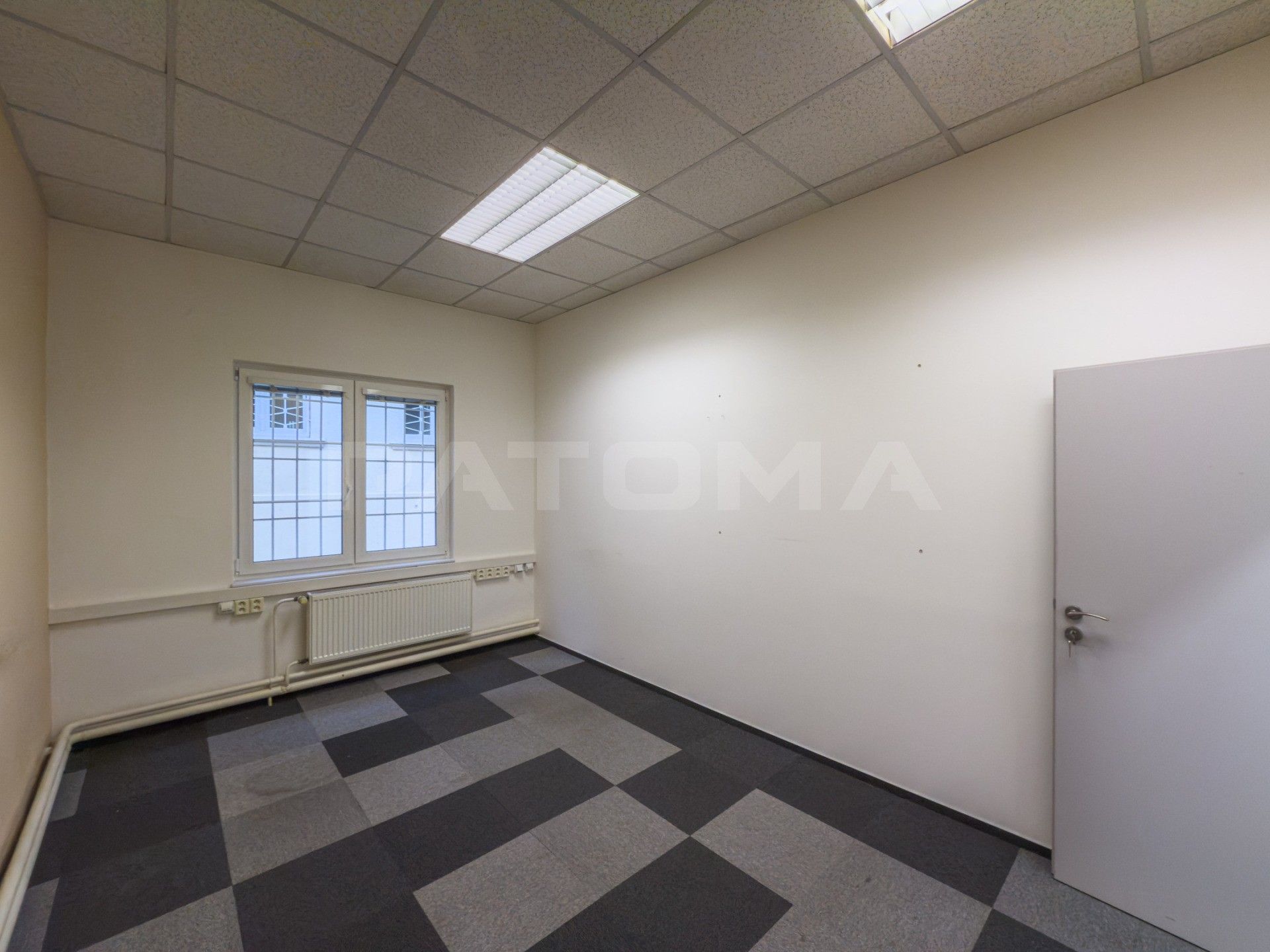 Kancelář · 384 m² · U libeňského pivovaru, Praha - 3