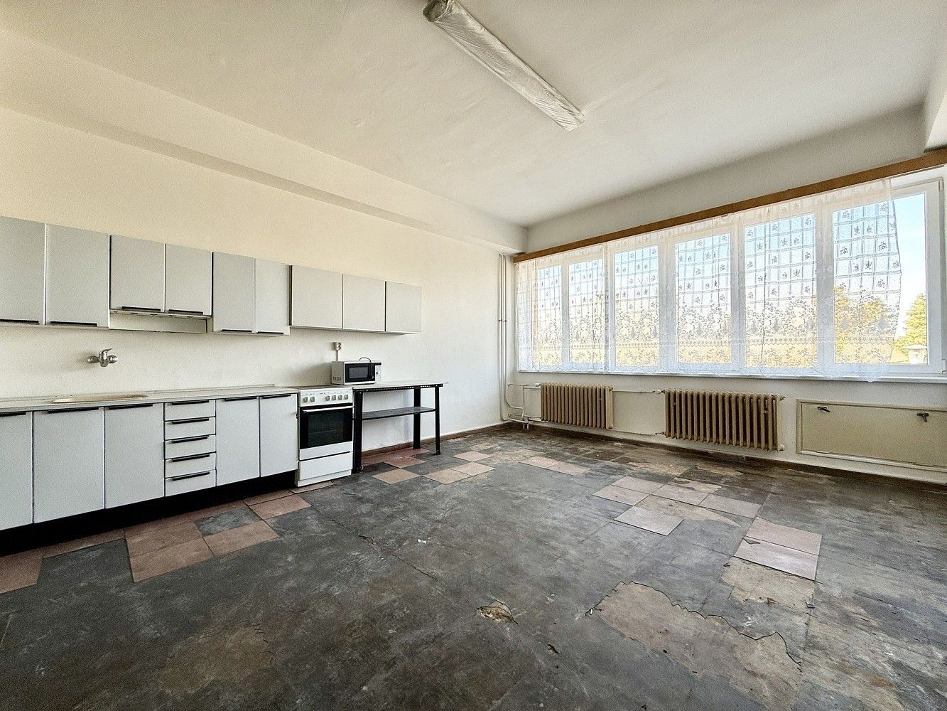Kancelář, 26 m²