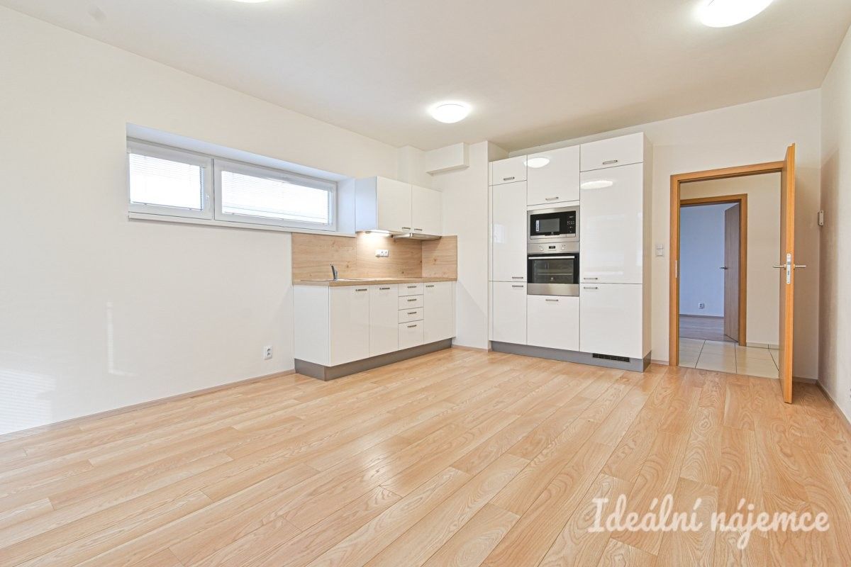 Pronájem byt 2+kk - Chudčická, Brno, 44 m²