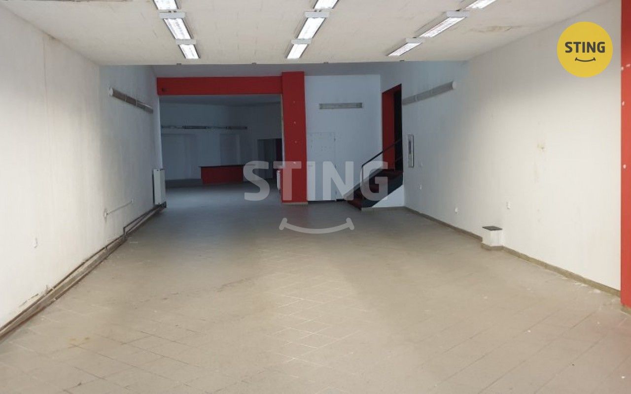 Obchodní prostory, Lepařova, Opava, 400 m² - 2