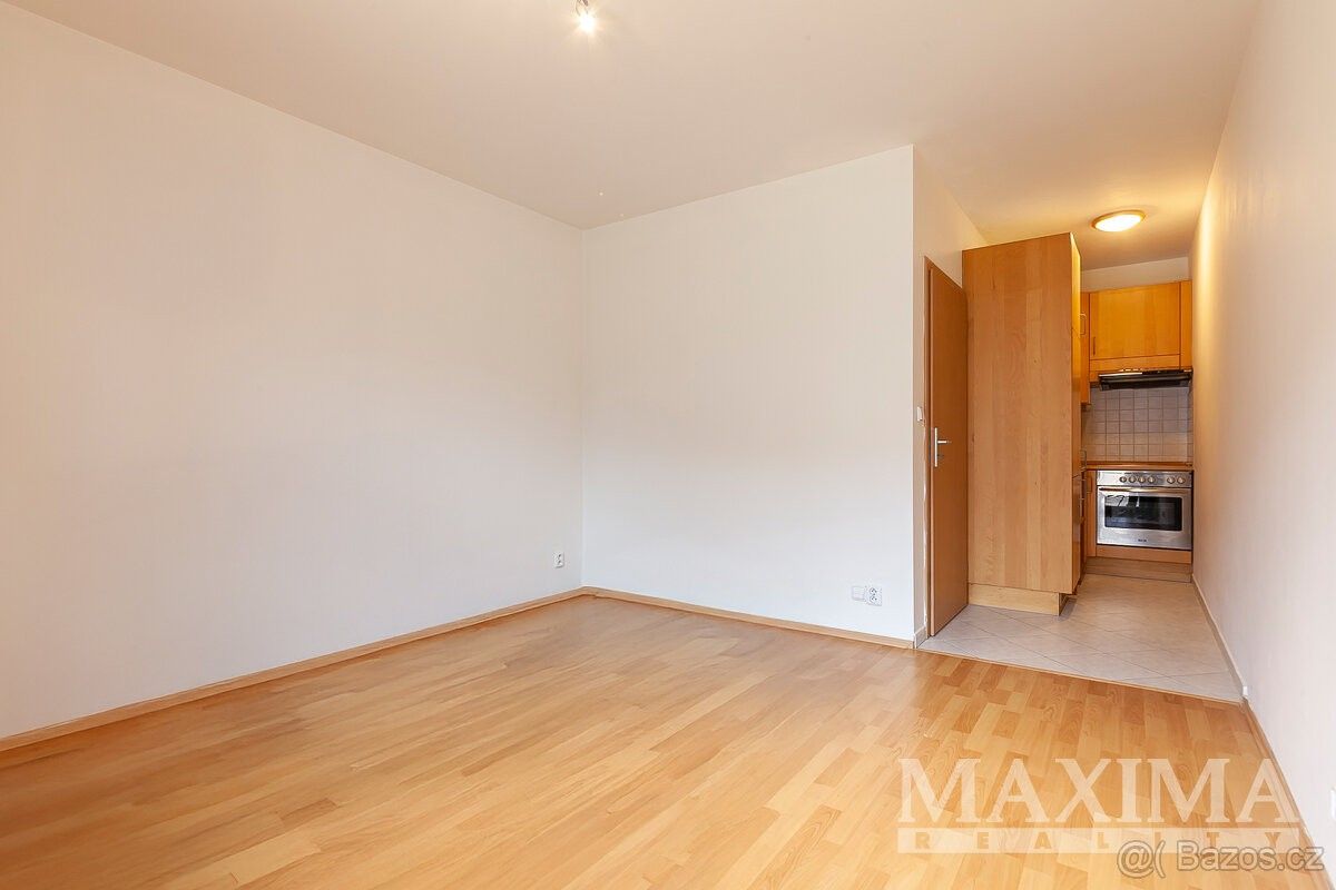 Byty, Dolní Břežany, 252 41