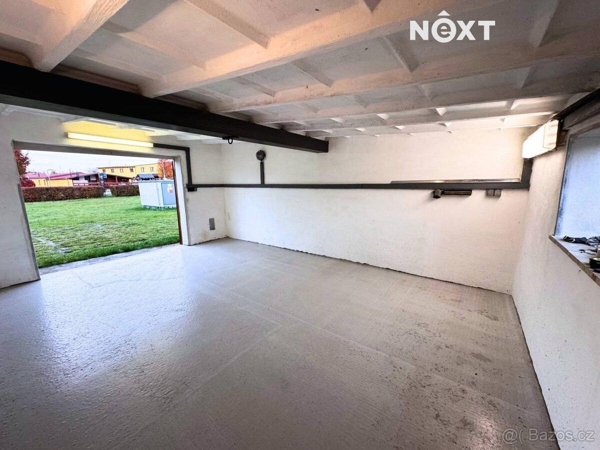 Prodej garáž - Rakvice, 691 03