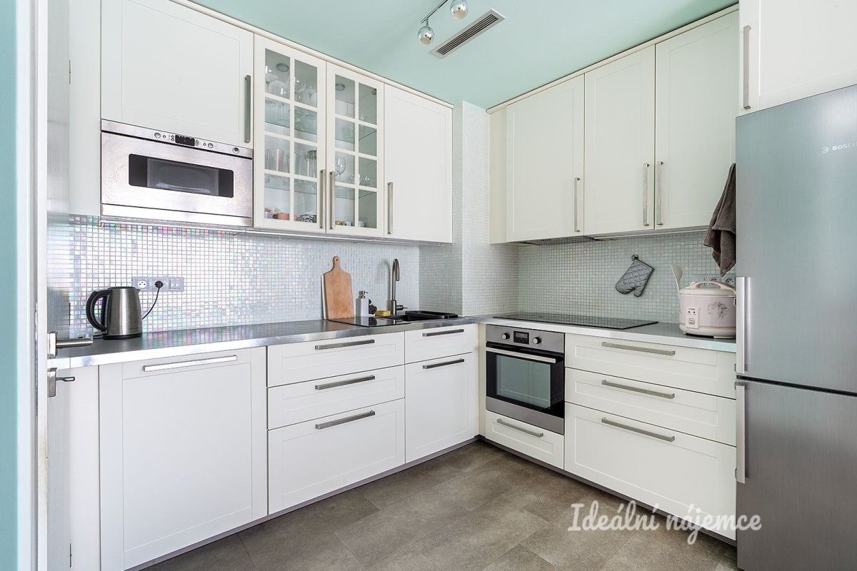 4+kk, Nepomuckých, Praha, 95 m²