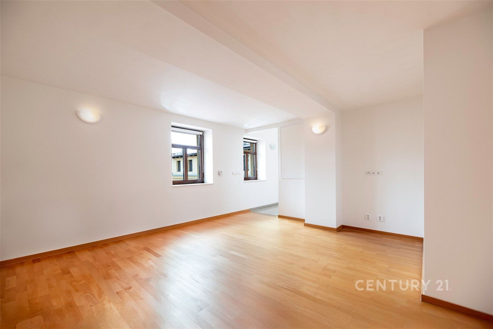 Byt 5+1 · 250 m² · Sokolovská 67, Praha Karlín - 4