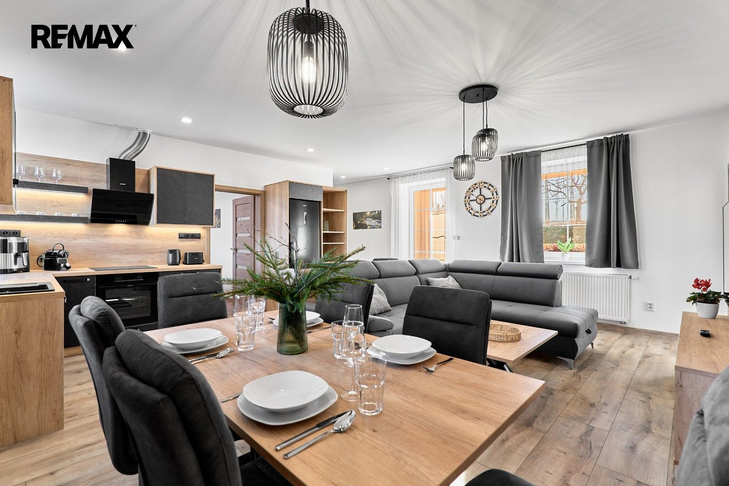 Prodej byt 4+kk - Kovářská, okres Chomutov, Ústecký kraj, 85 m² - 5
