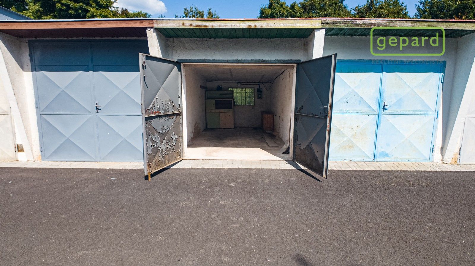 Garáže, Velká Hleďsebe, 18 m²