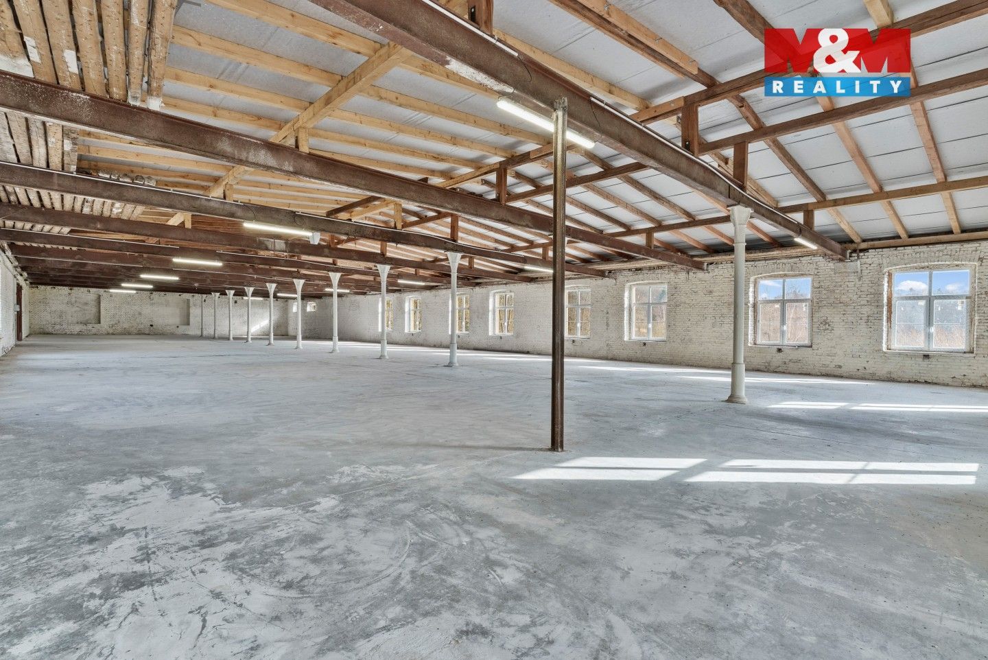 Výrobní prostory · 884 m² · Poustka, Višňová - 3