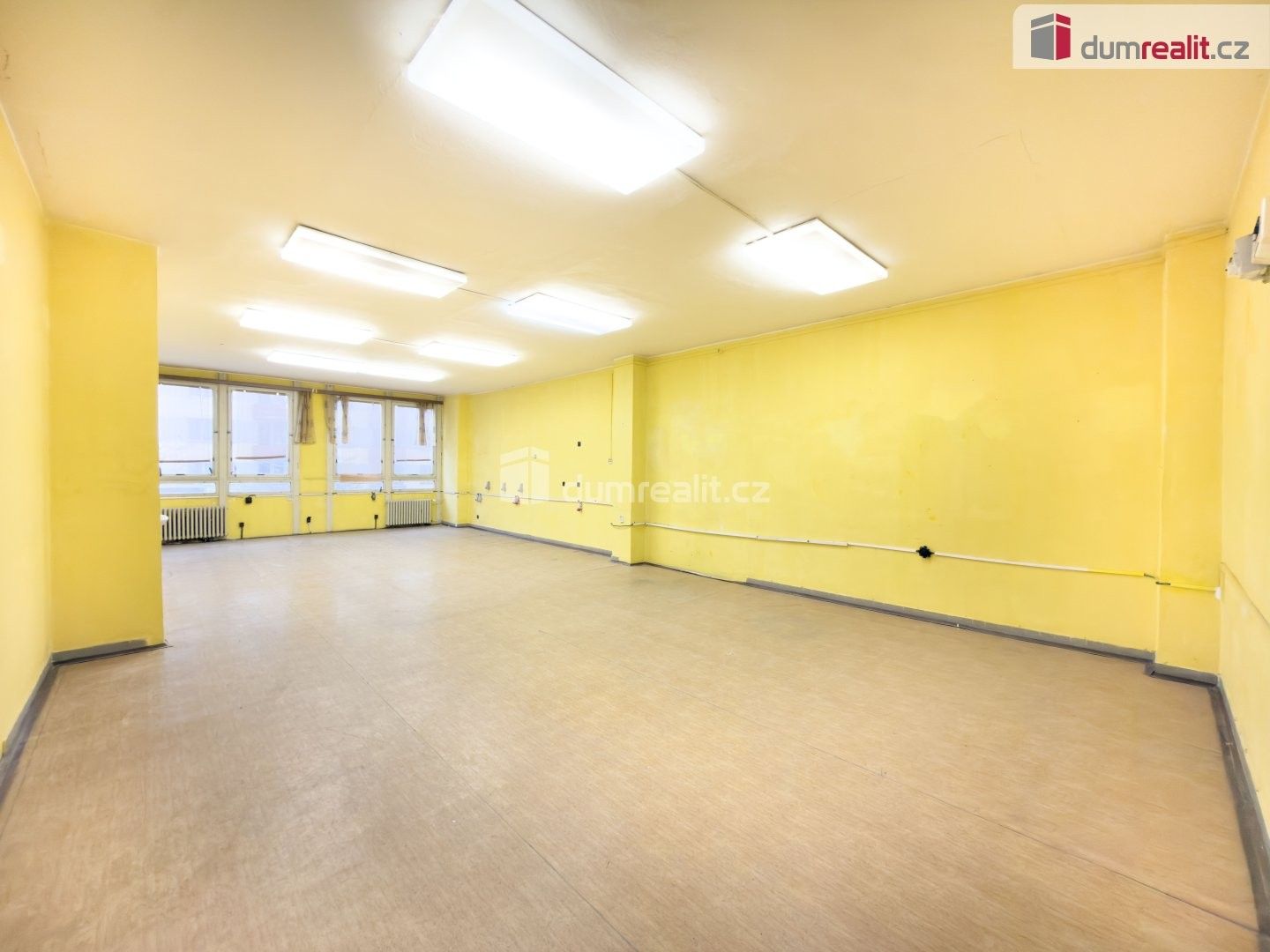 Obchodní prostory · 75 m² · J. Opletala, České Budějovice - 3
