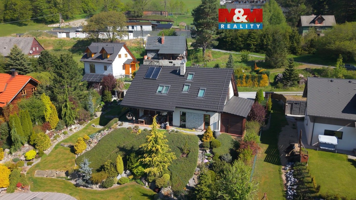 Rodinné domy, Strmá, Jeseník, 179 m² - 1