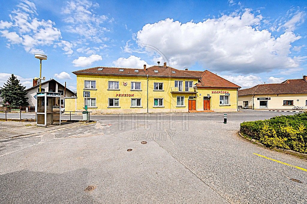Rodinný dům · 770 m² · Ovčáry, okres Mělník, Středočeský kraj - 4