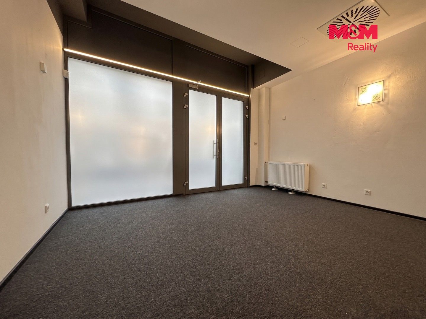 Prodej obchodní prostory - Masarykova, Hluboká nad Vltavou, 20 m² - 5