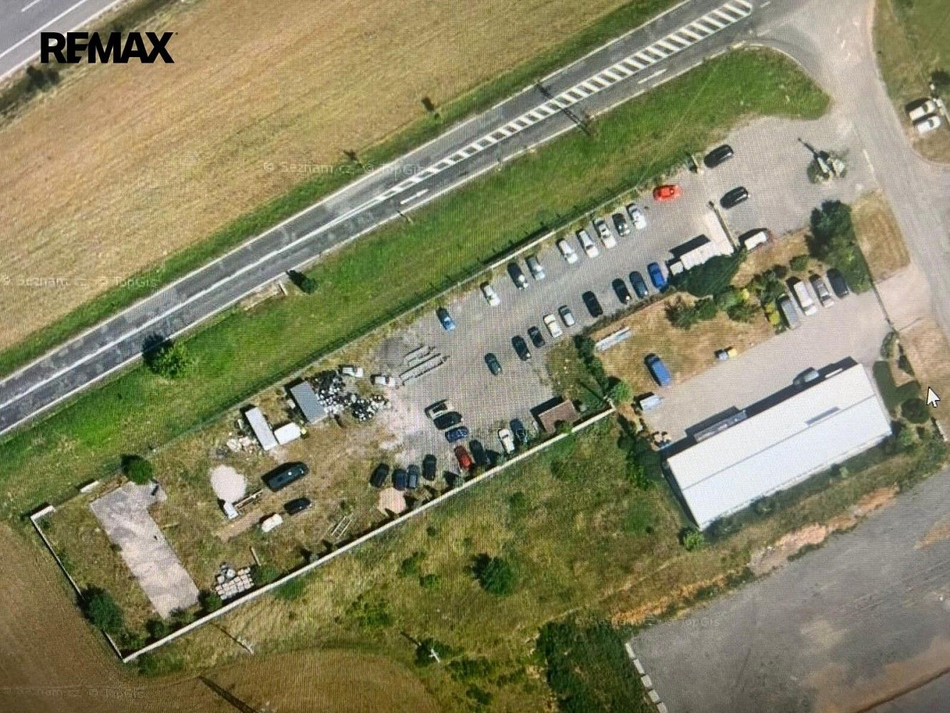 Obchodní prostory, Chlustina, okres Beroun, Středočeský kraj, 226 m² - 2