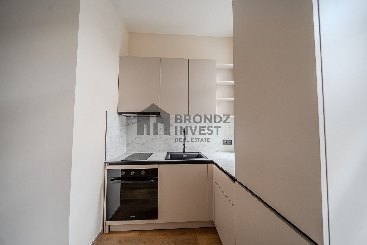 Pronájem byt 2+kk - Praha, Hlavní město Praha, 38 m² - 5