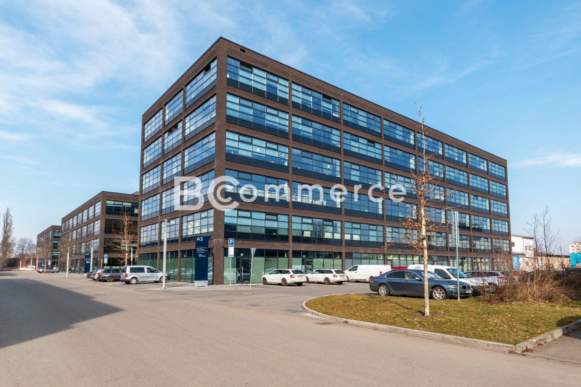 Pronájem kancelář - Trnitá, Brno, 607 m²