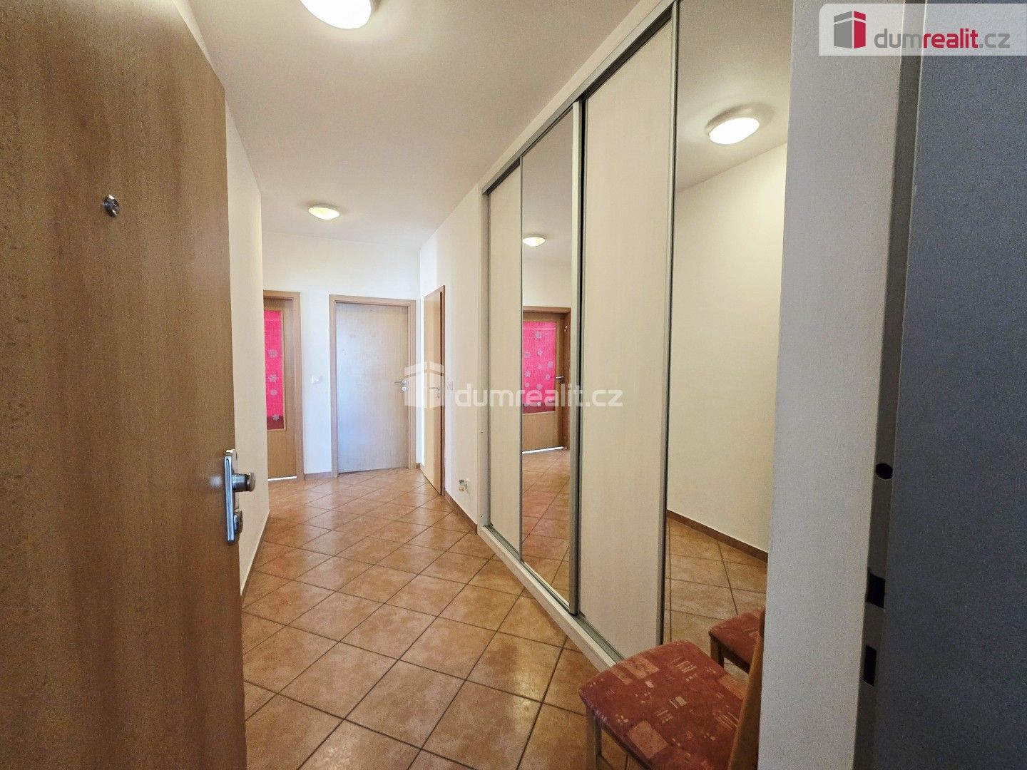 Byt 4+kk · 83 m² · Sicherova, Praha - 4