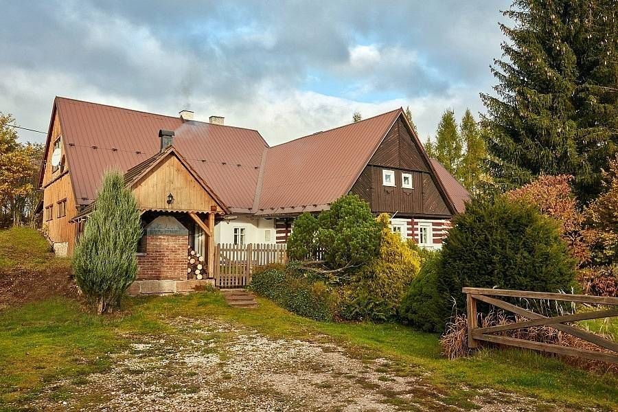 Chaty, Rudník - Javorník v Krkonoších, Královéhradecký kraj