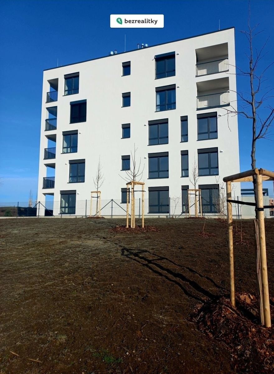 2+kk, Stočesova 1195, Praha, 54 m²